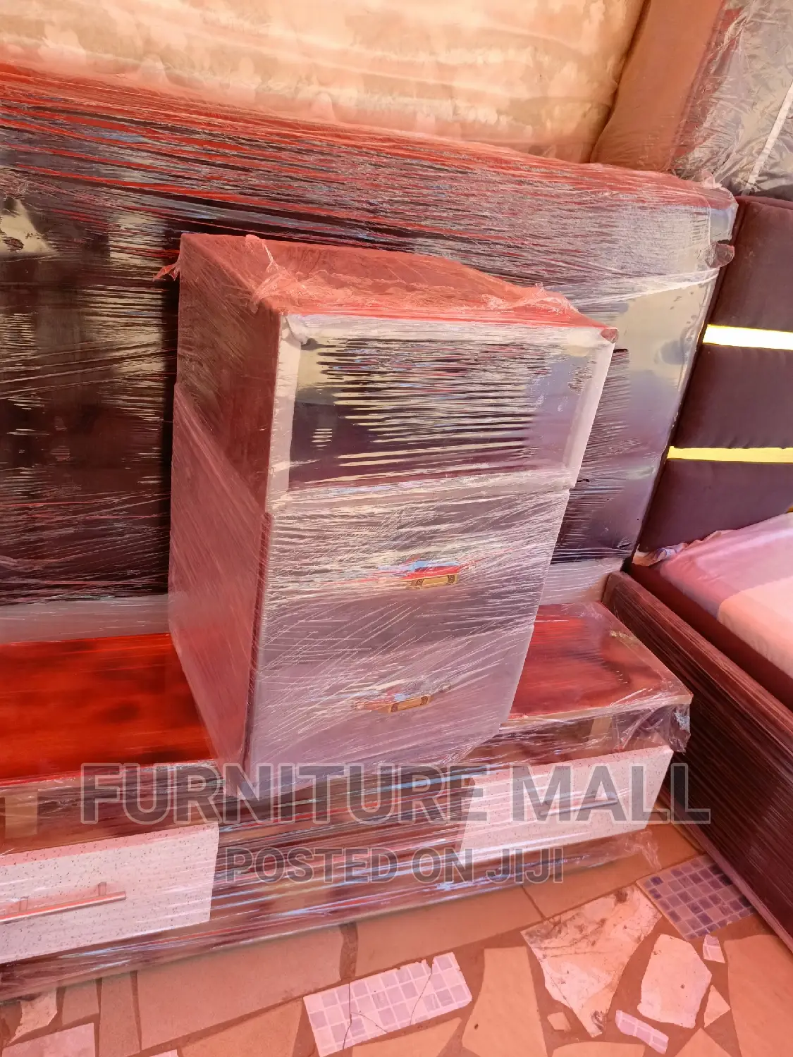 New Side Drawer For Sell. Free Delivery