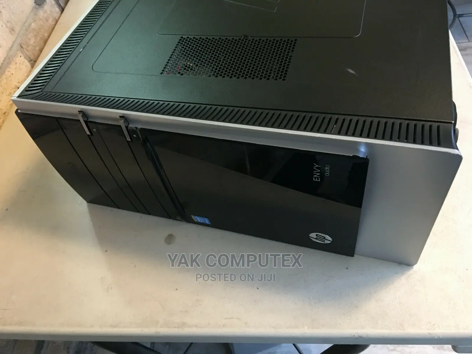 Desktop Computer HP Envy 750 12GB Intel Core i5 HDD 1T