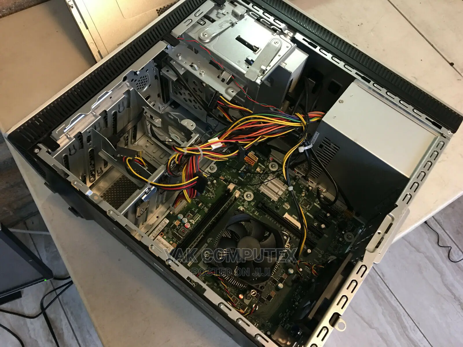 Desktop Computer HP Envy 750 12GB Intel Core i5 HDD 1T