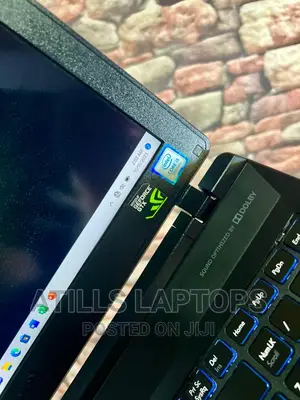Laptop Medion Erazer P6681 16GB Intel Core I5 SSD 512GB