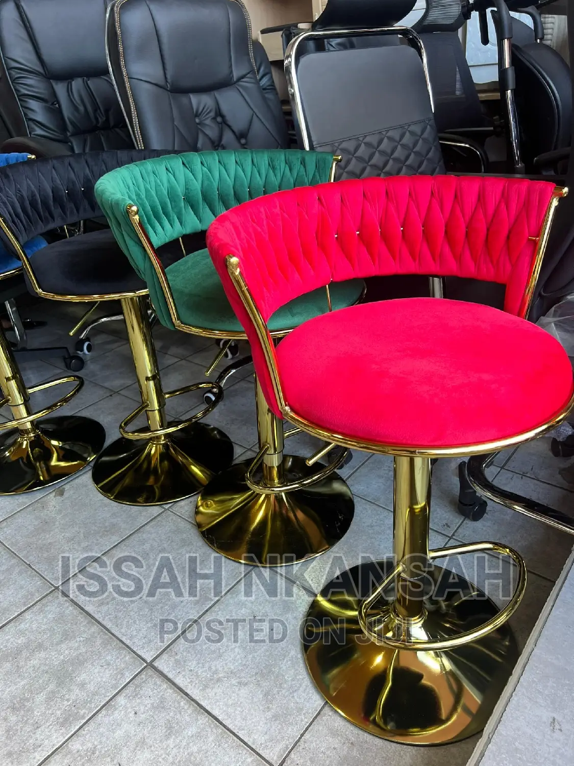 Saloon Chair