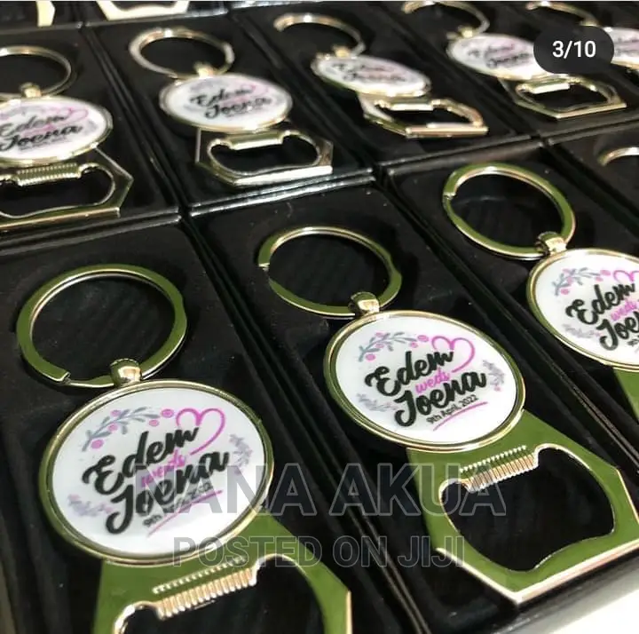Customised Metal Keyholder (Doming) as Souvenir