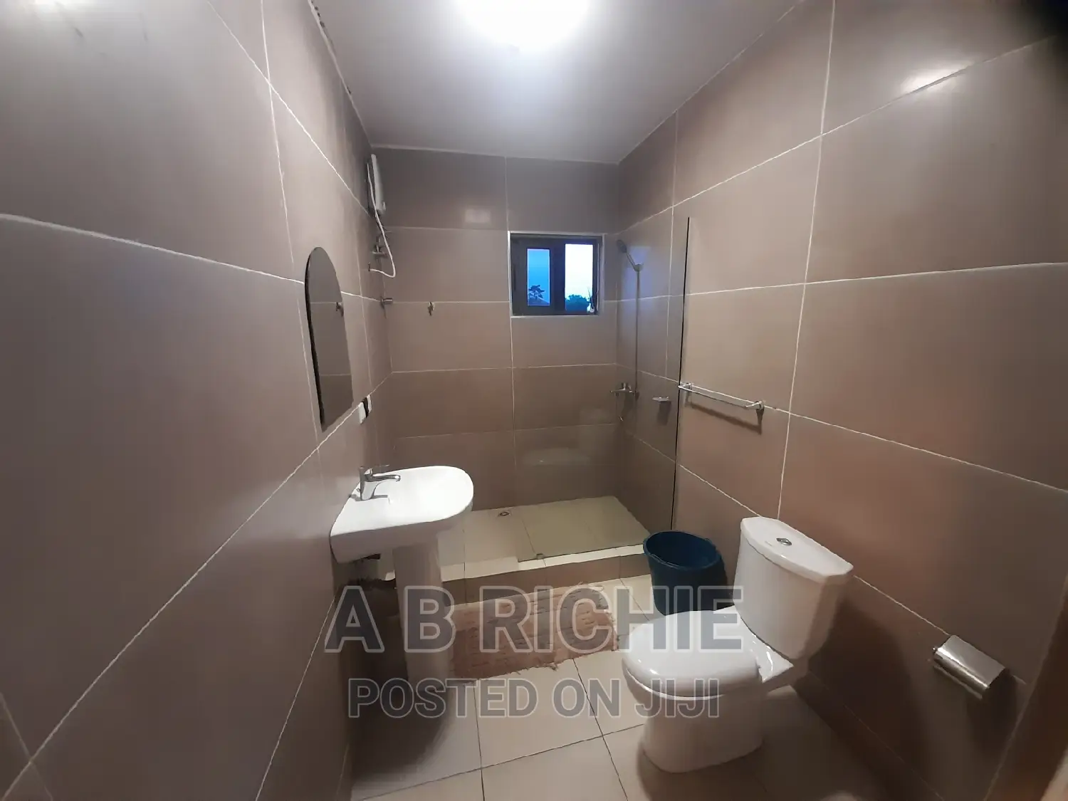 2bedroom Fully Furnished Apartment for Rent at Parakuo
