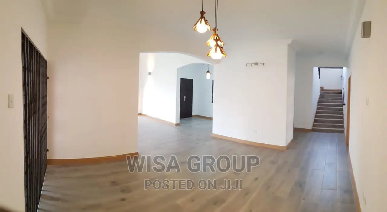 5bdrm Duplex in Wisa Groups, Accra Metropolitan for rent