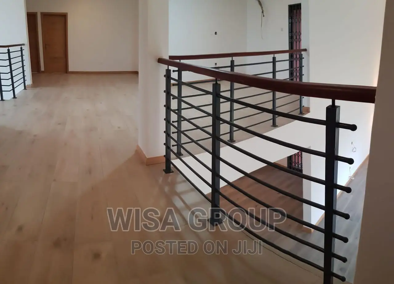 5bdrm Duplex in Wisa Groups, Accra Metropolitan for rent