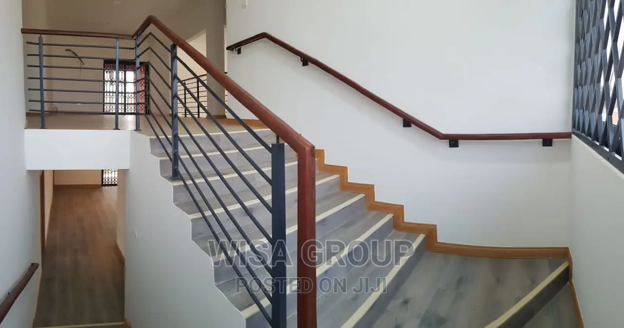 5bdrm Duplex in Wisa Groups, Accra Metropolitan for rent