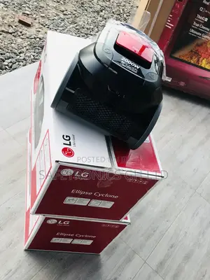 2000W LG Electric Vc5420nntr Red/Black Vacuum Cleaner