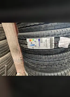 195/70r15c Firestone Tire