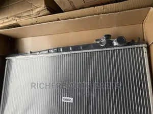 Nissan Hardbody Radiator