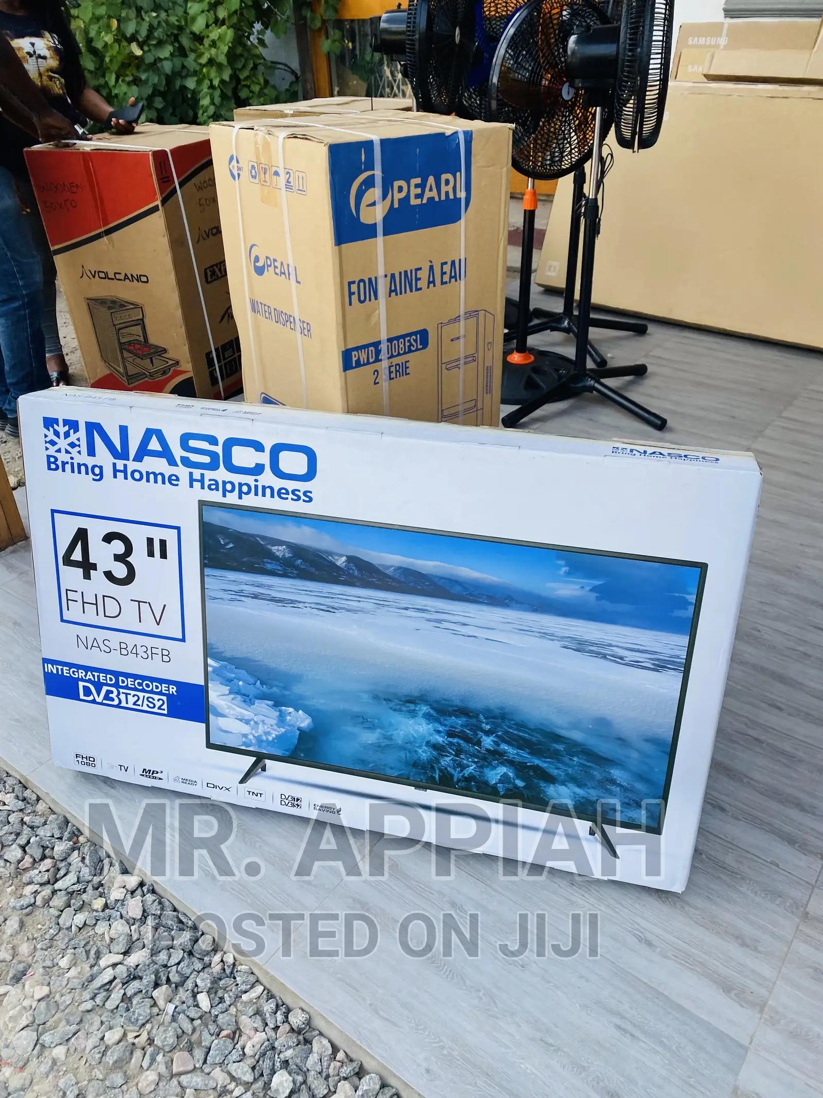 Classic Black Nasco 43 Inch Digital Satelite Tv(Black).