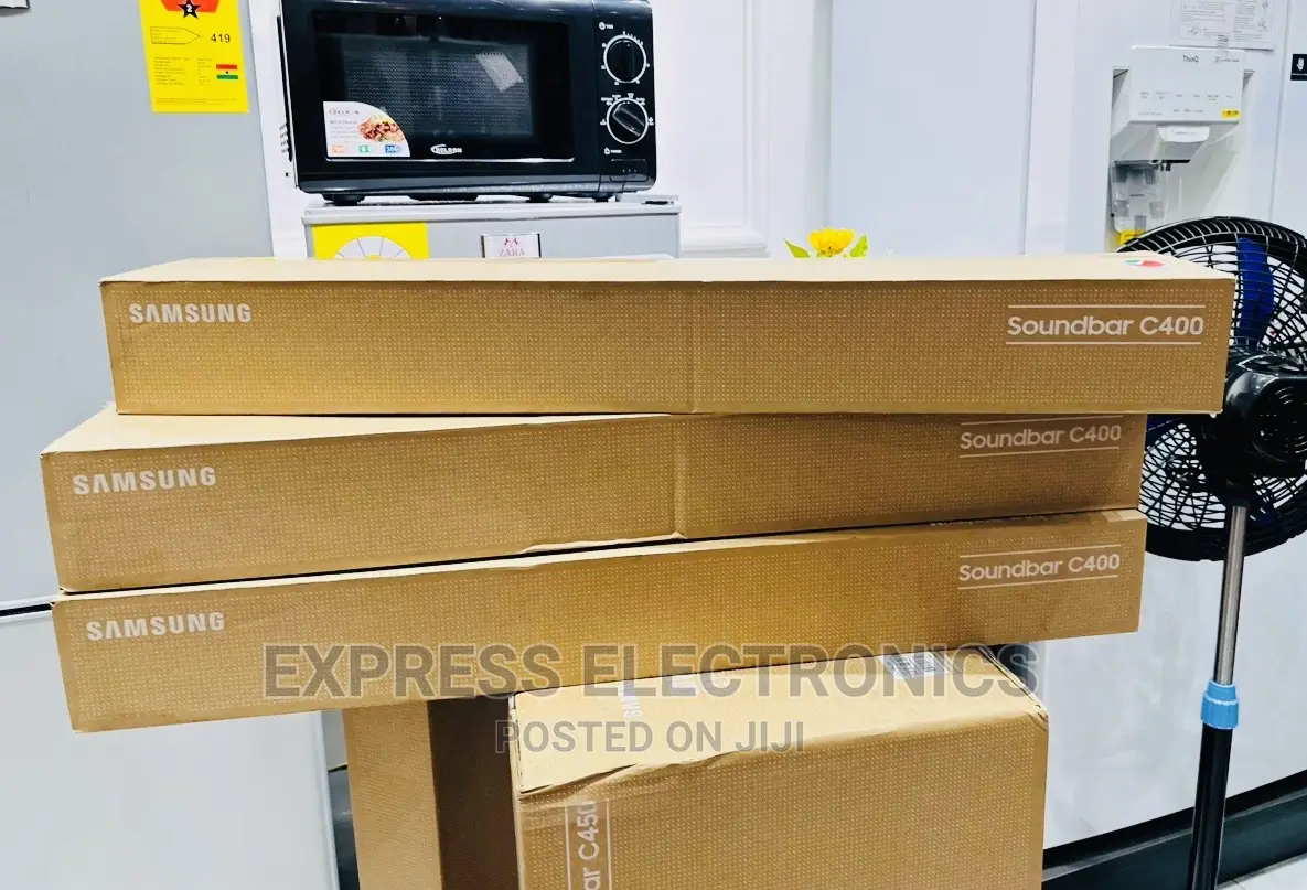 Classic Sleek Design Black Samsung C400 Soundbar With Woofer