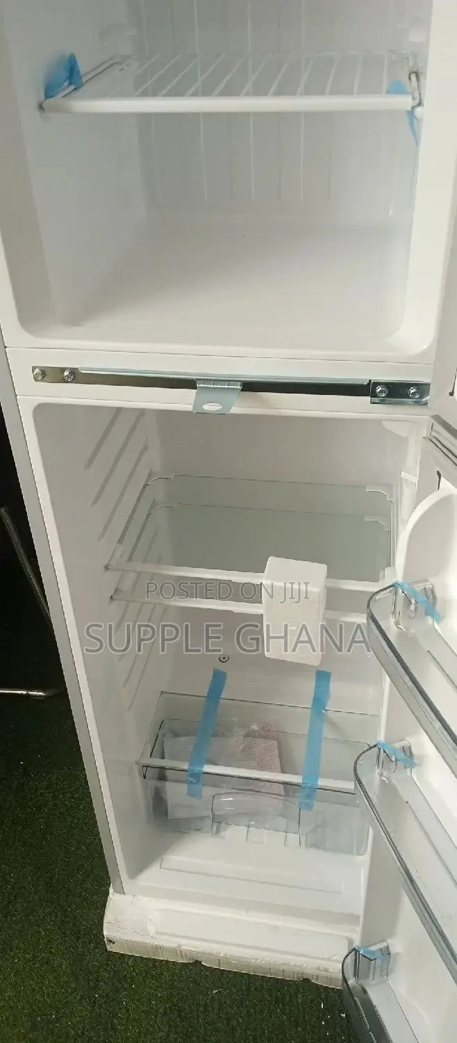 Mitsui 208 Refrigerator
