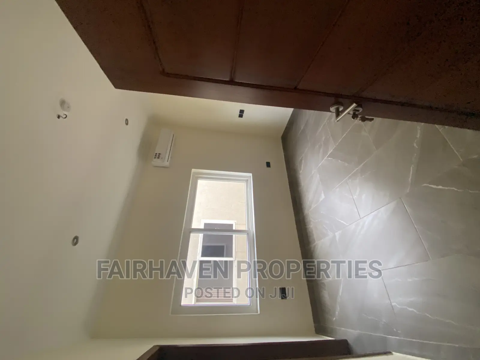3bdrm Townhouse / Terrace in Tseaddo, Airport Residential Area