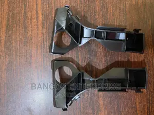 Toyota Corolla 2003-2007 Front Bumper Lockers
