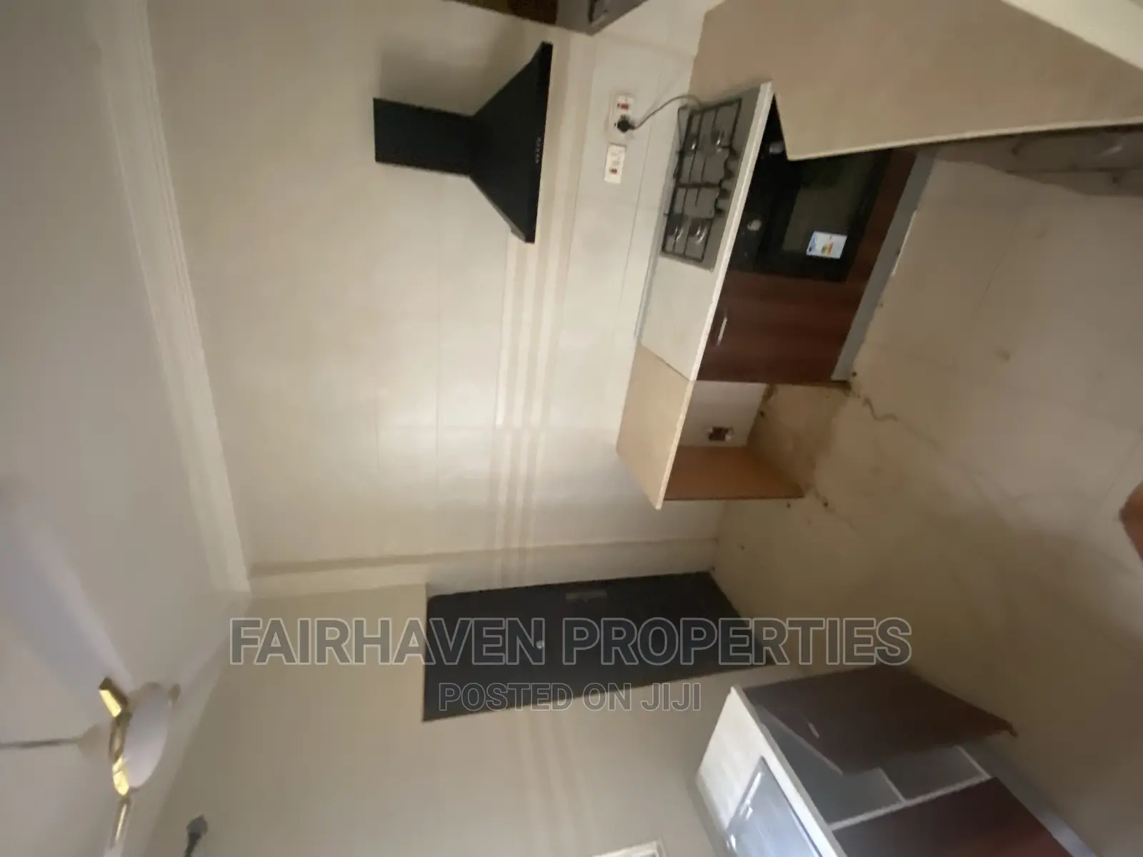 4bdrm House in East Airport for rent