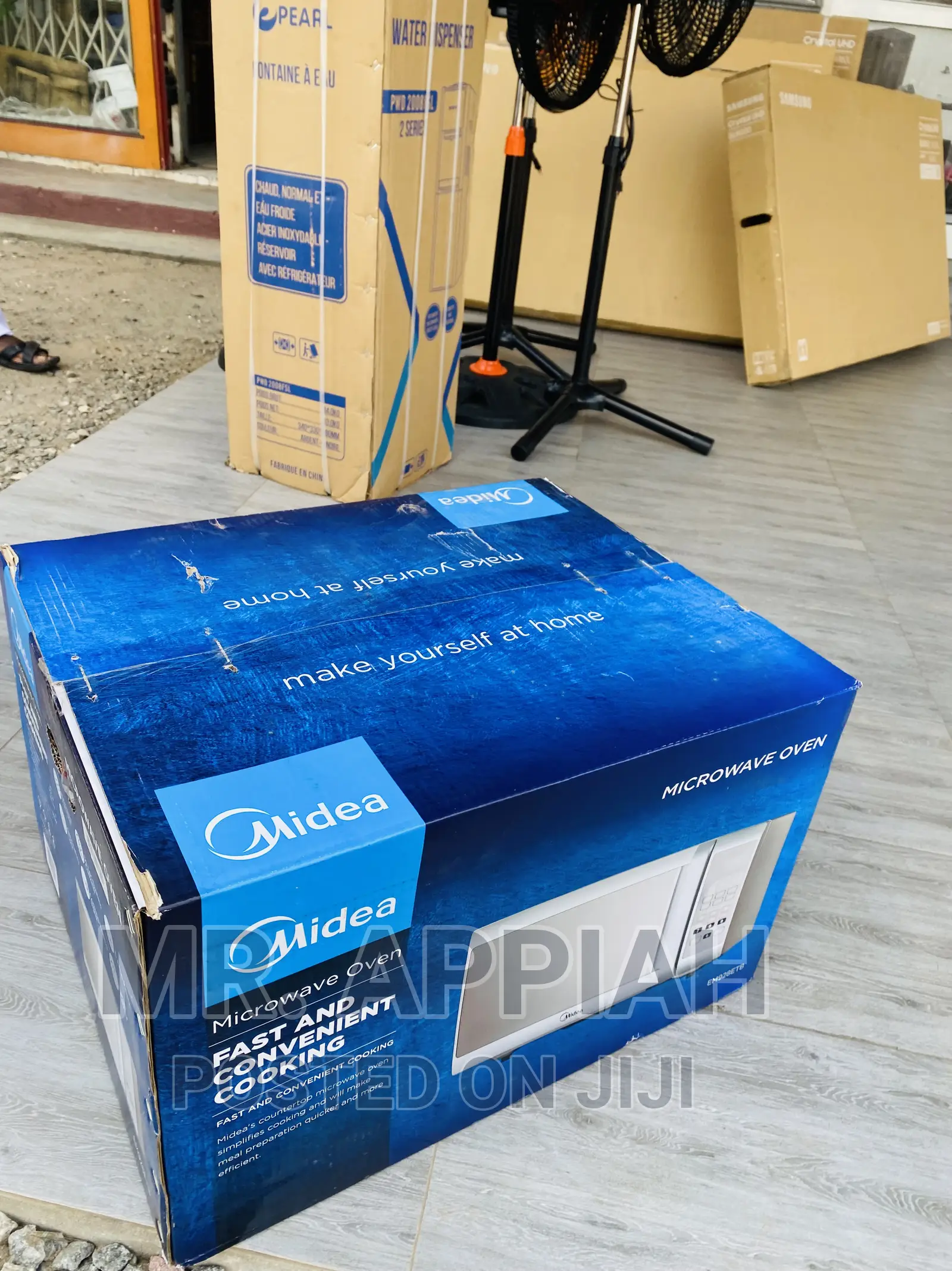 Latest and Affordable Midea Microwave Oven(28ltr)Silver 