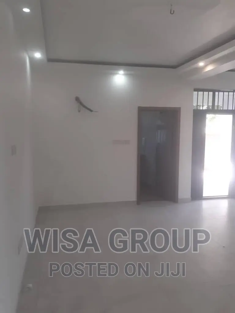 2bdrm Apartment in Wisa Groups, Achimota for rent