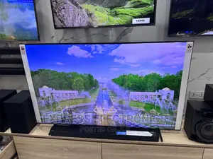 Stunning  Smart Samsung UHD Display 65”Au7172 Tv 