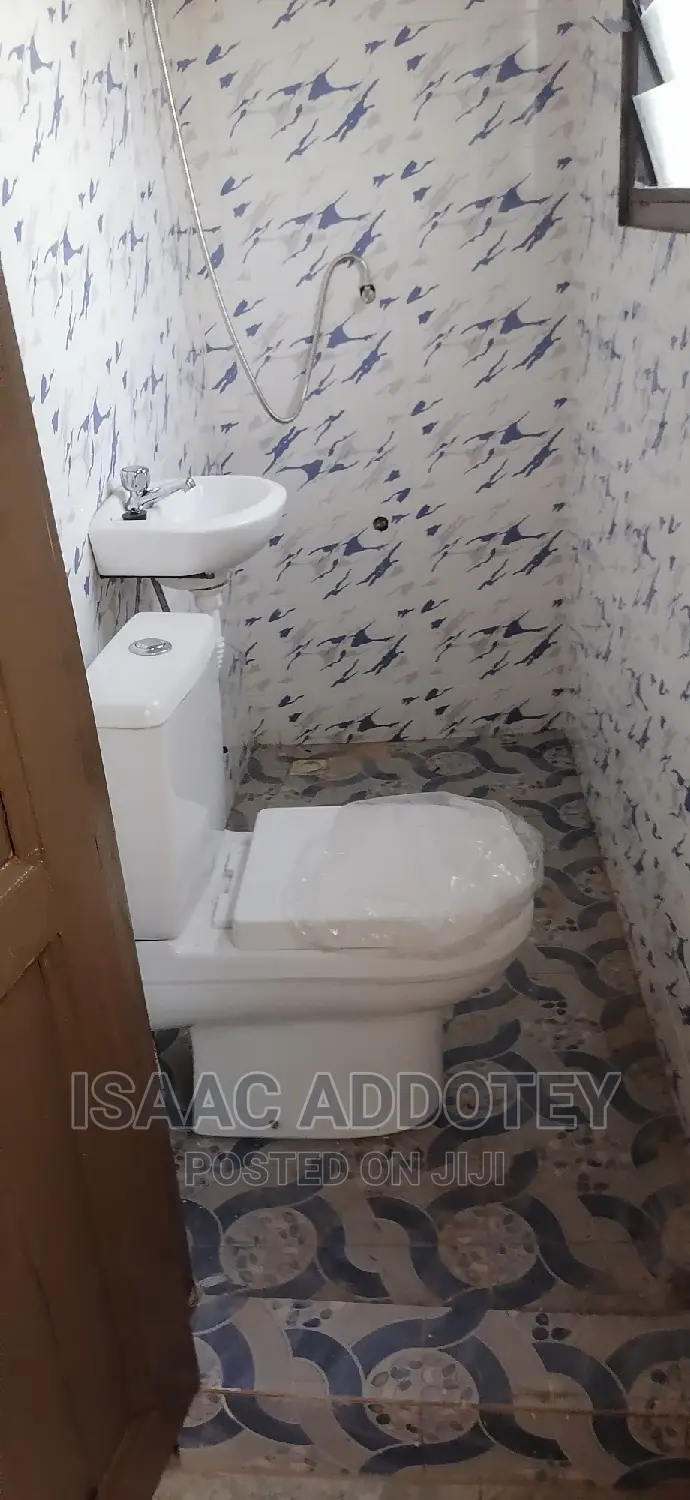 1bdrm Apartment in Adogono, Spintex for rent