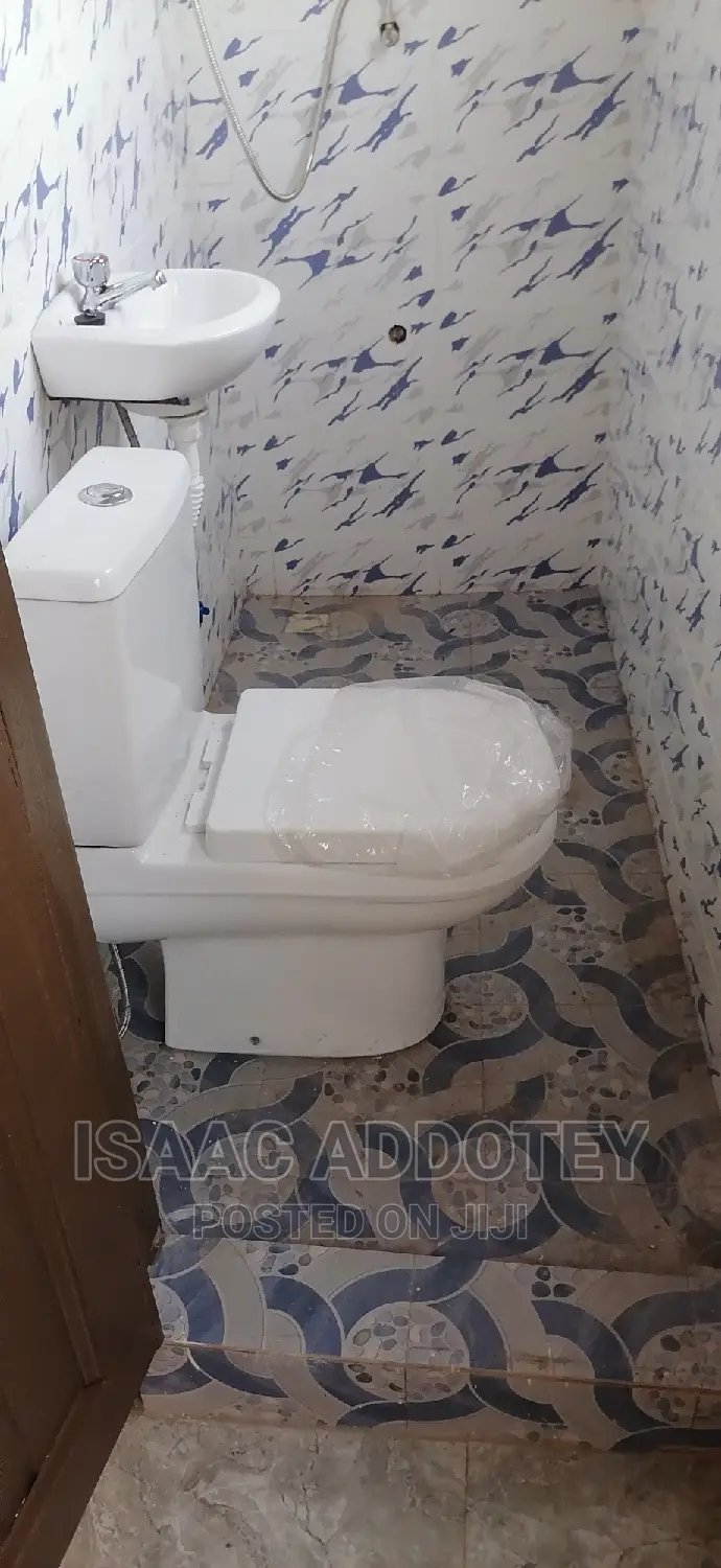 1bdrm Apartment in Adogono, Spintex for rent
