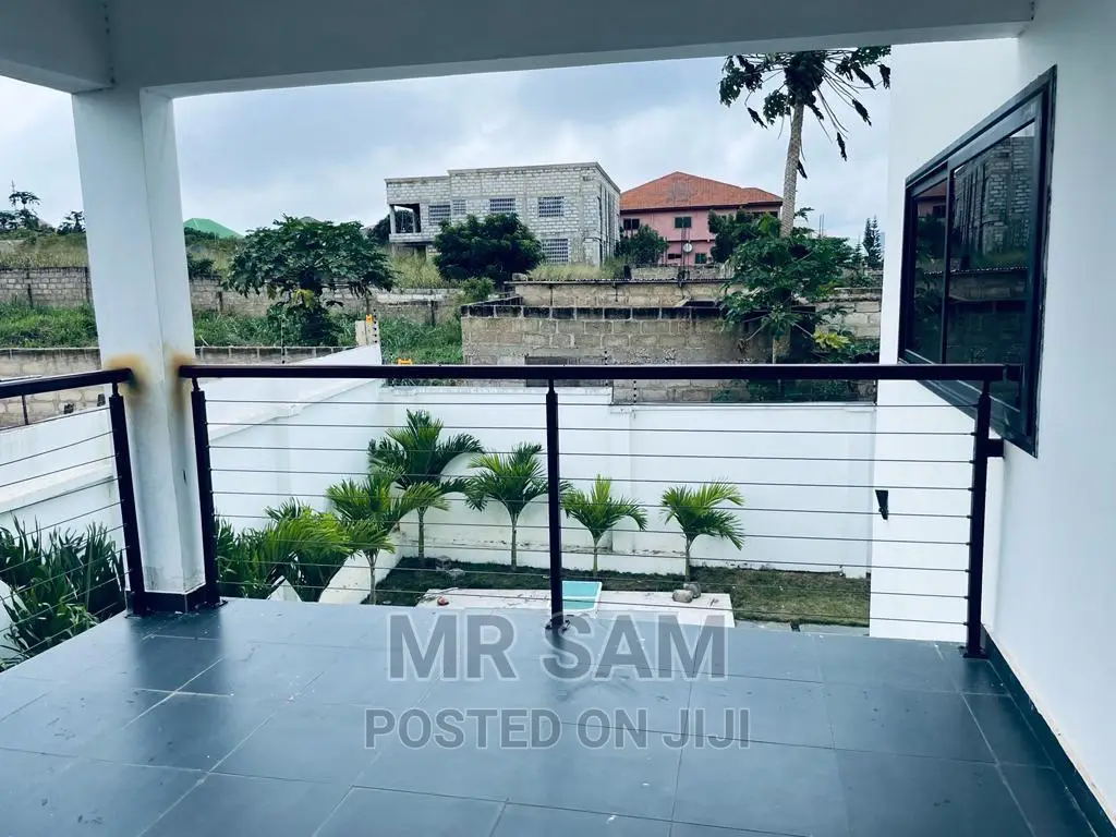 5bdrm Mansion in Sam Properties, Bortiano for sale