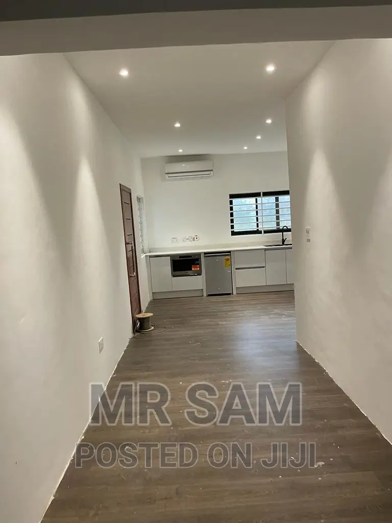 5bdrm Mansion in Sam Properties, Bortiano for sale