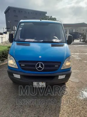 Cargo Minivan for Rent in Accra