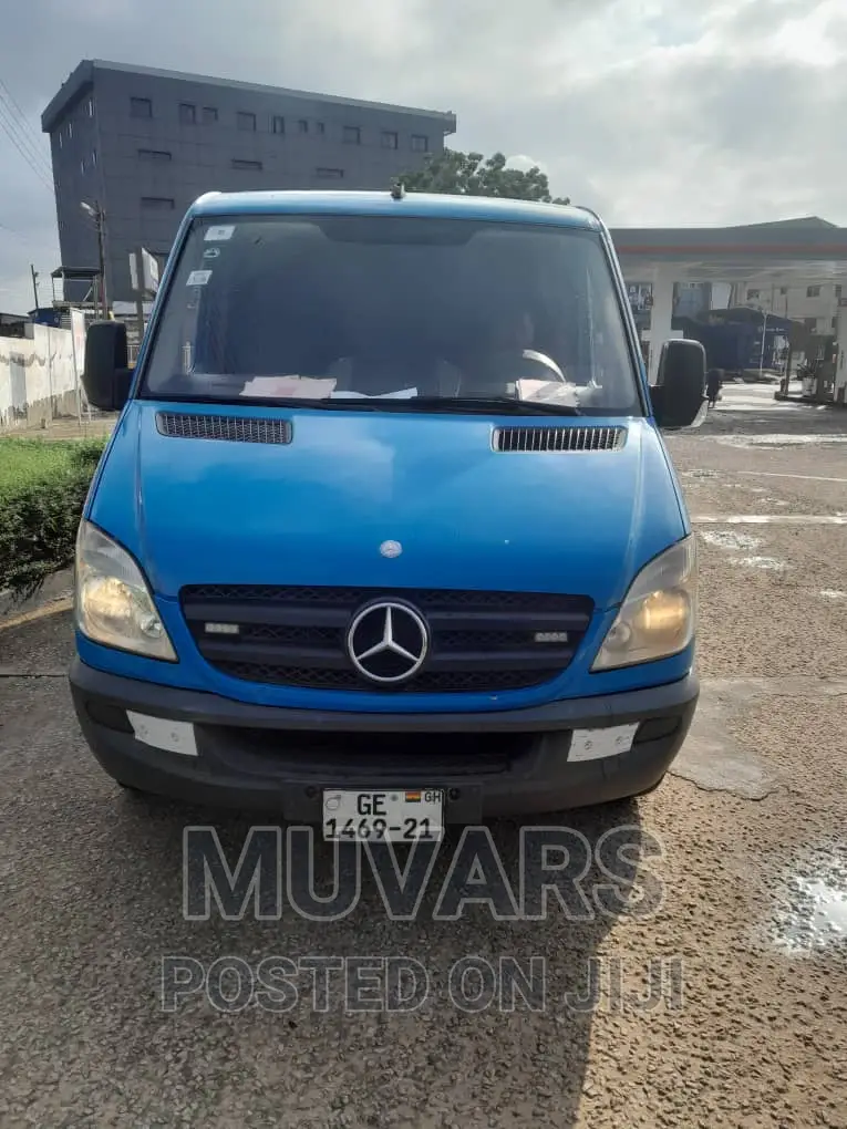 Cargo Minivan for Rent in Accra
