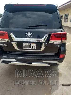 Car for Rent in Accra. Toyota Landcruiser for Rent