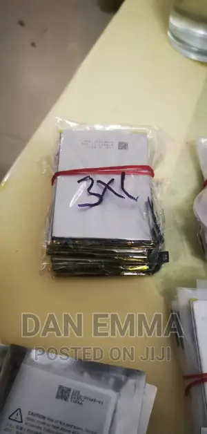 Google Pixel Batteries