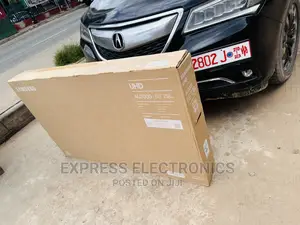 Unleash the Power of Smart Glossy UHD Samsung 55”Au7100
