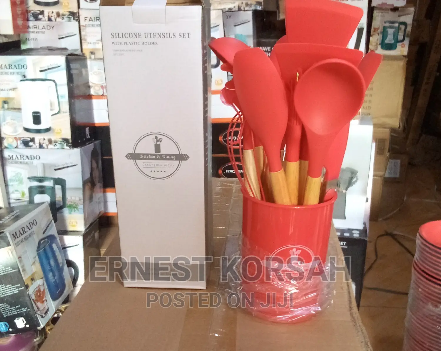 Silicone Utensils Set With Plastic Holders