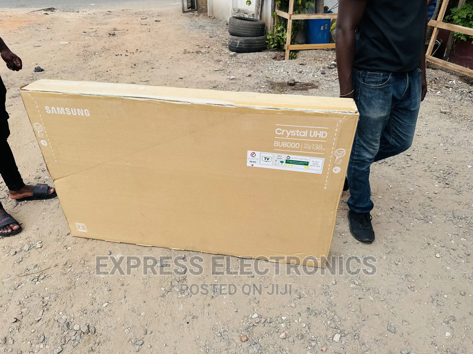 Cinematic Viewing Uhd Smart Samsung 55”Bu8000 Tv
