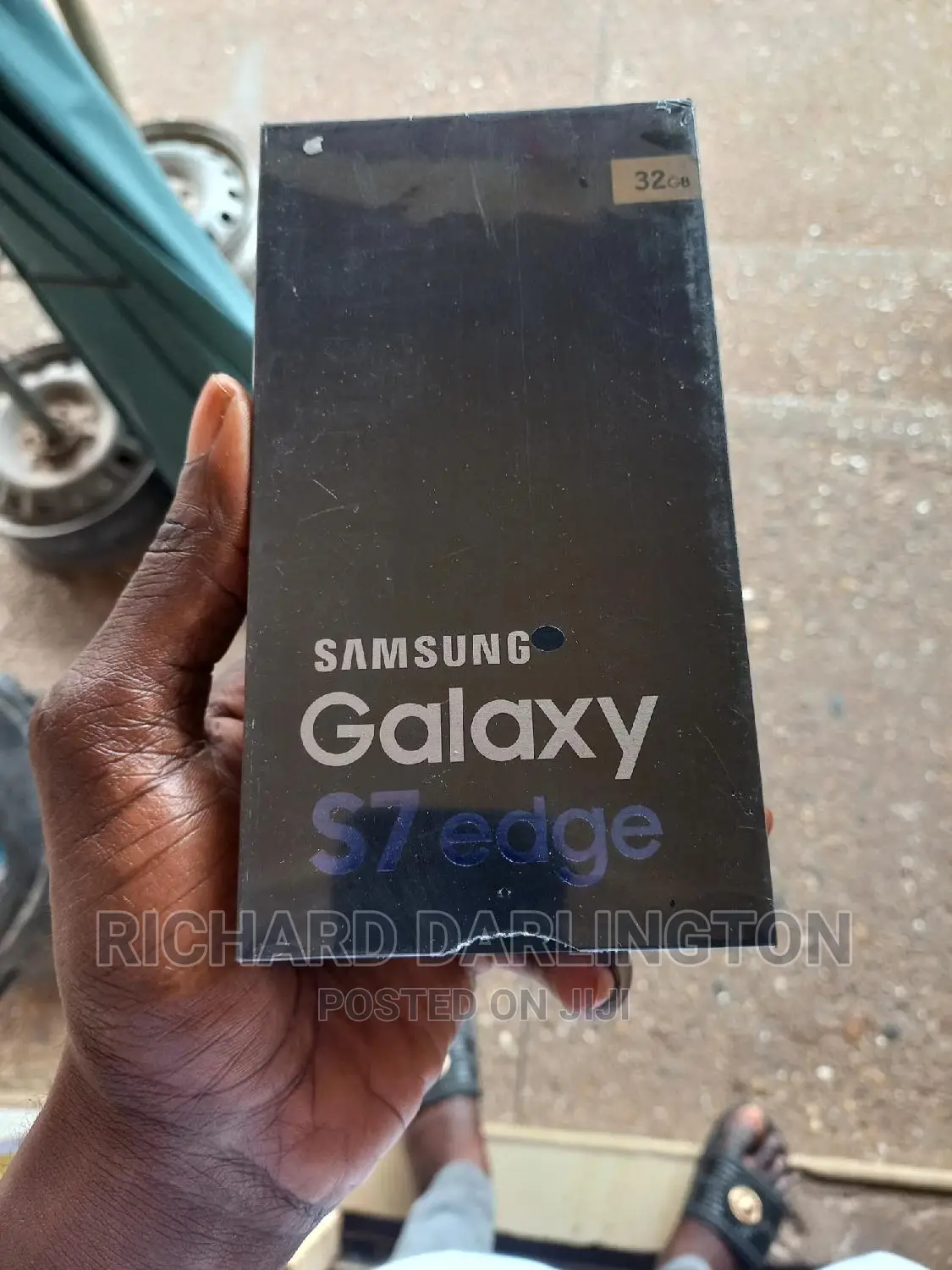 New Samsung Galaxy S7 edge 32 GB Black