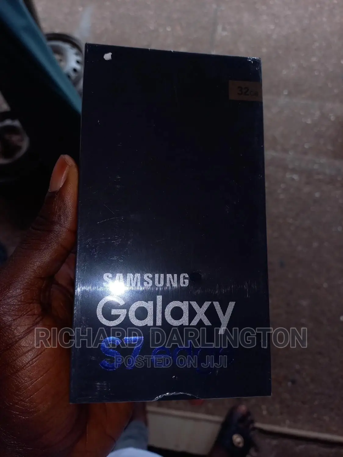 New Samsung Galaxy S7 edge 32 GB Black