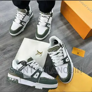 Louis Vuitton Sneakers