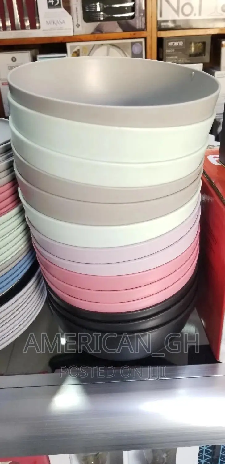 Microwaveable Bowls and Plates