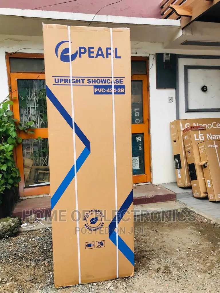 Superbly Pearl PVC424-2B Display Beverage Fridge