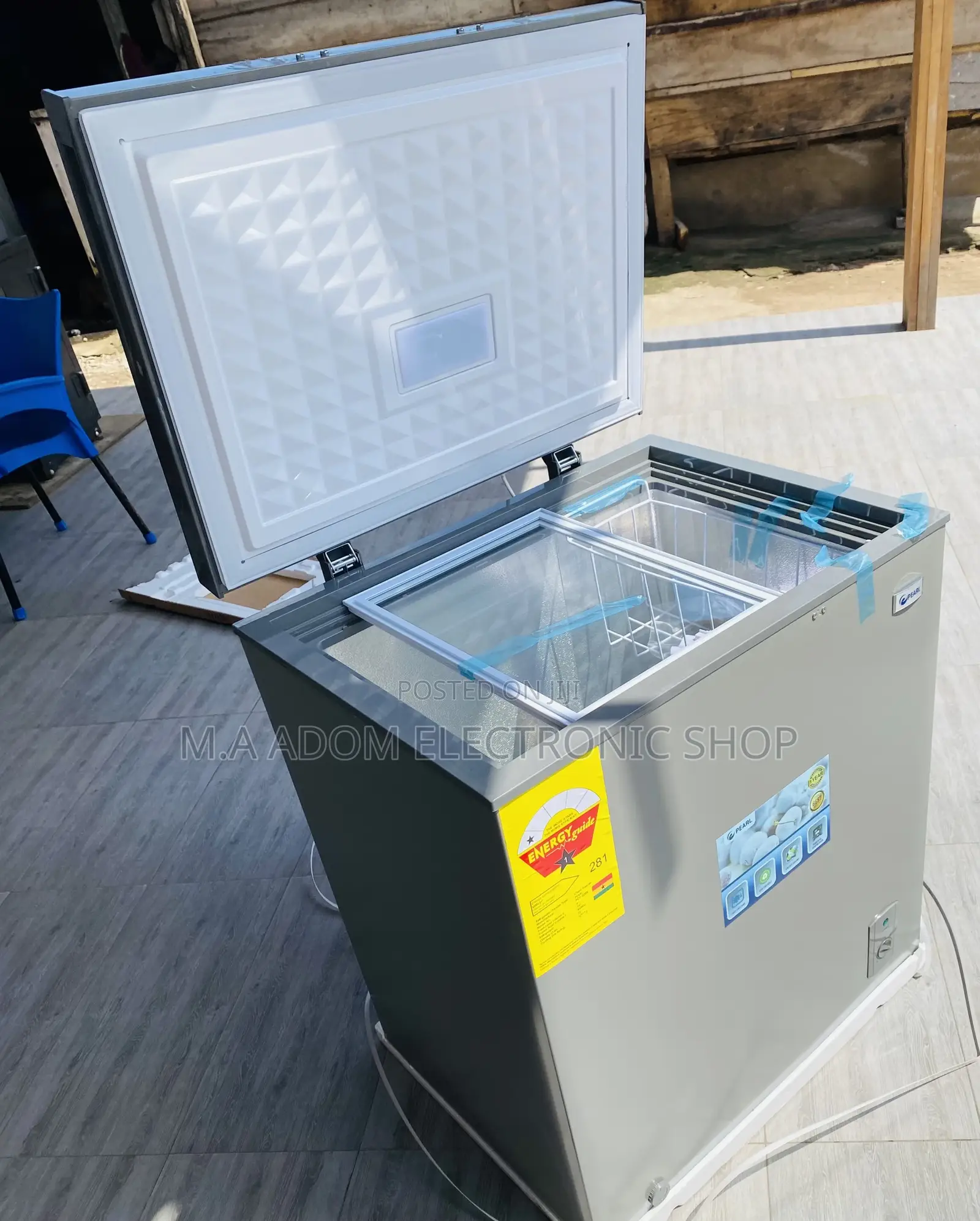 Shop Authentic Pearl PCF- Chest Freezer(147ltr) 