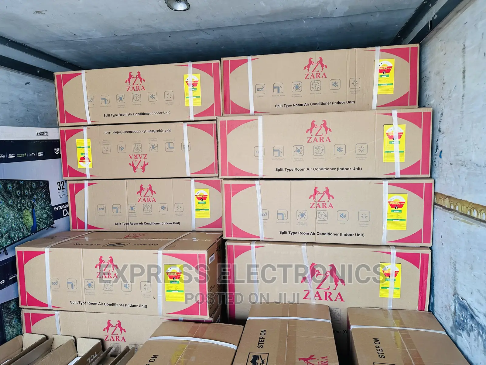 Classy Sleek Zara Split R410 2.5hp White AC