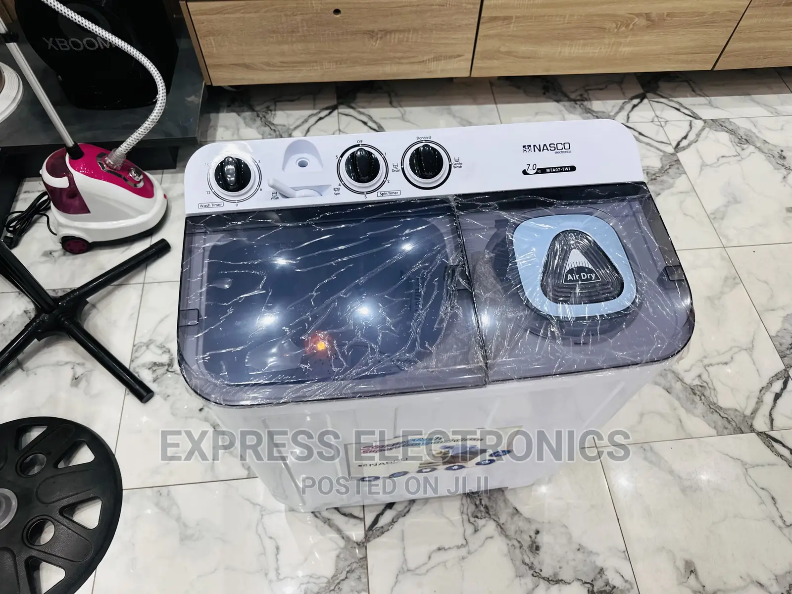Classy Sleek White Nasco Topload Washing Machine 7kg