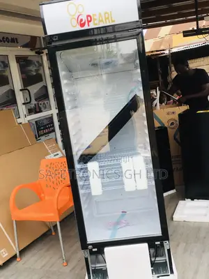 Lockable Pearl Display PVC-424-2B Glass Singledoor Fridge