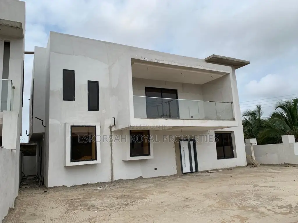 4bdrm House in School Junction for sale