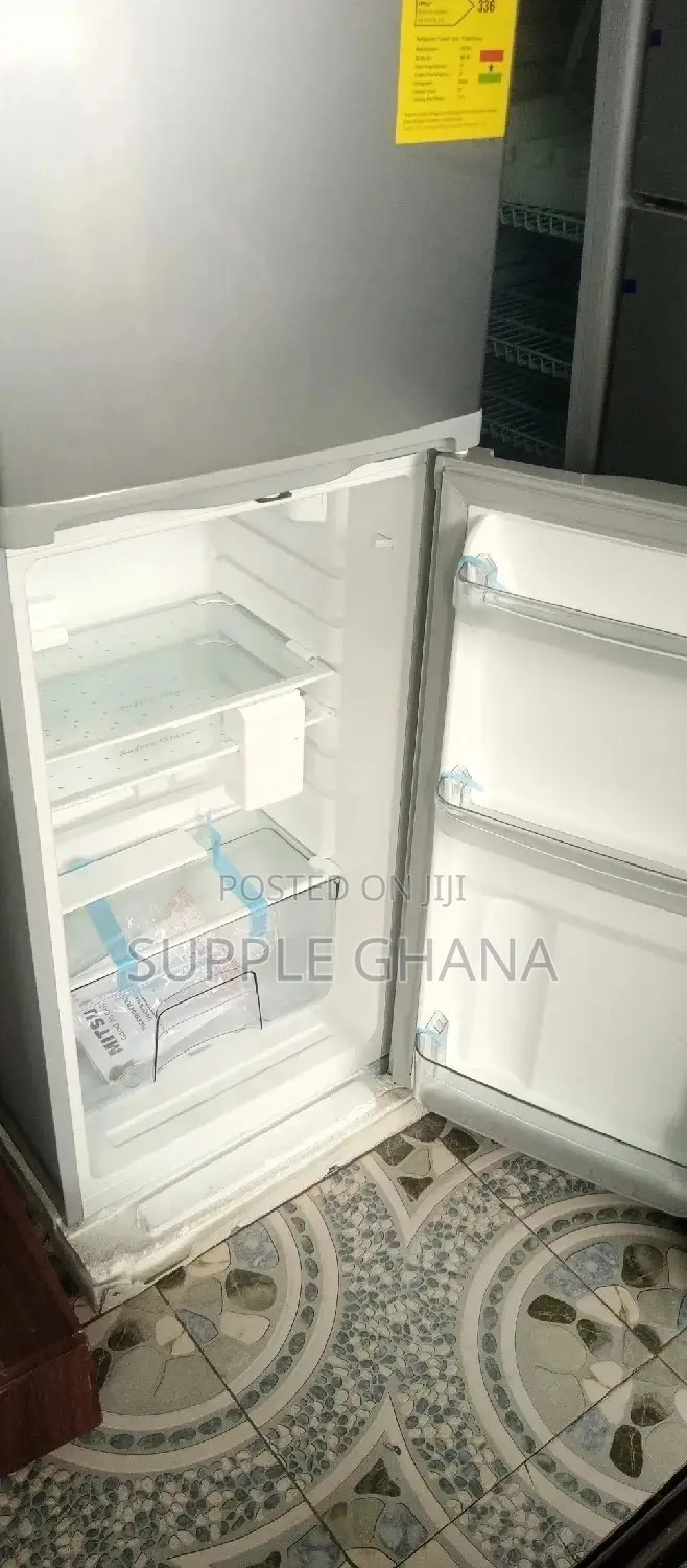 Mitsui 168 Refrigerator