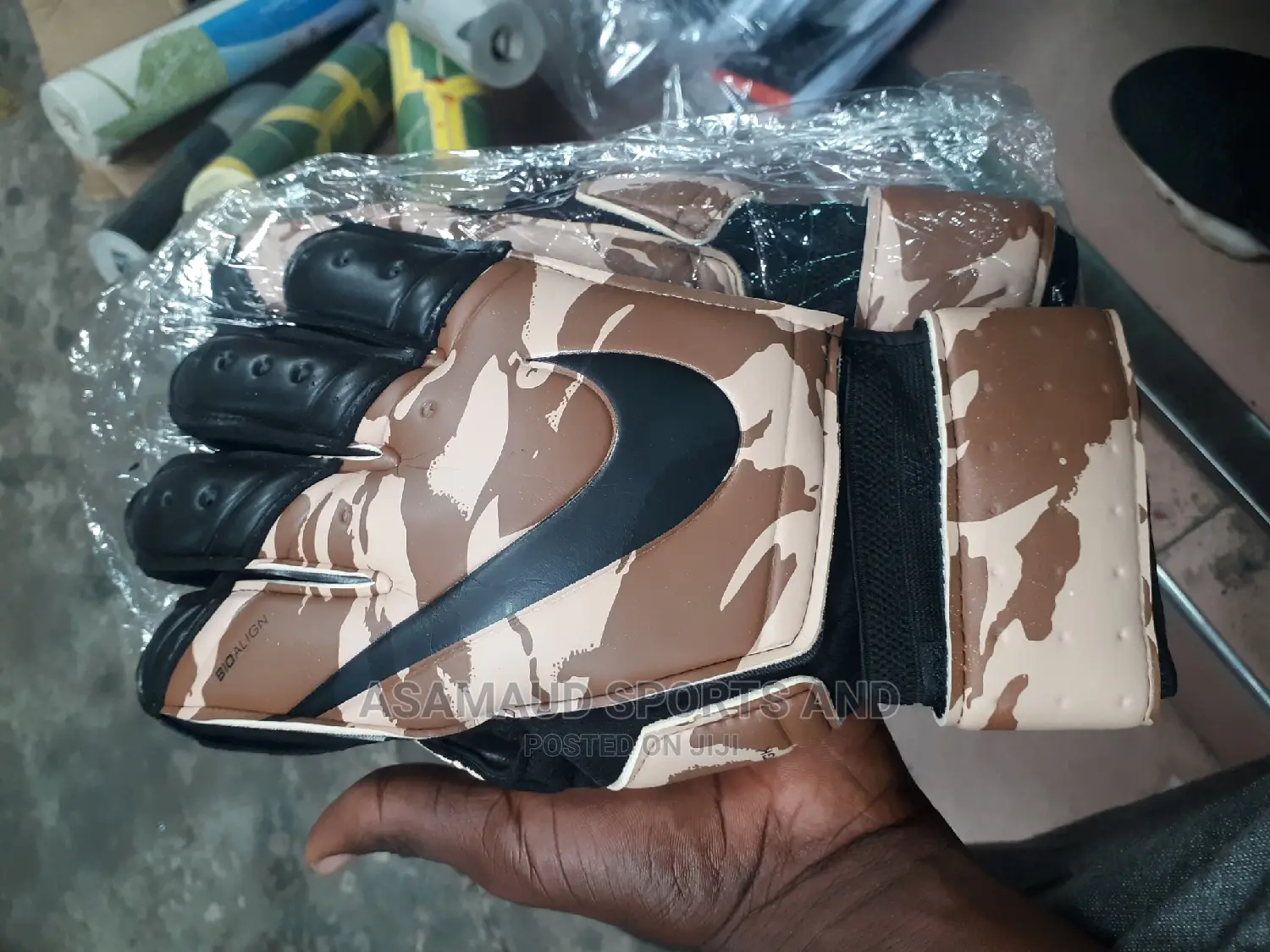 Original Goalkeepers Gloves At Cool Price