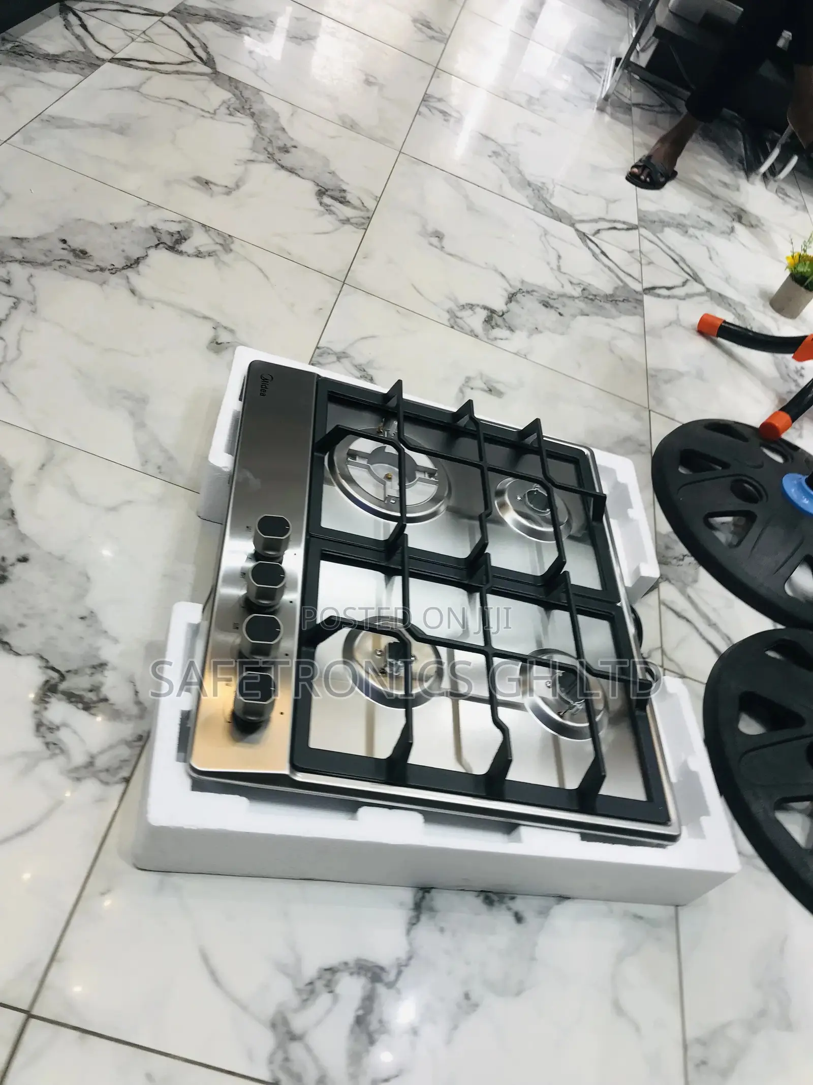 Grab Neat 60G40ME Midea 4 Hobs Electric Sliver Cooker