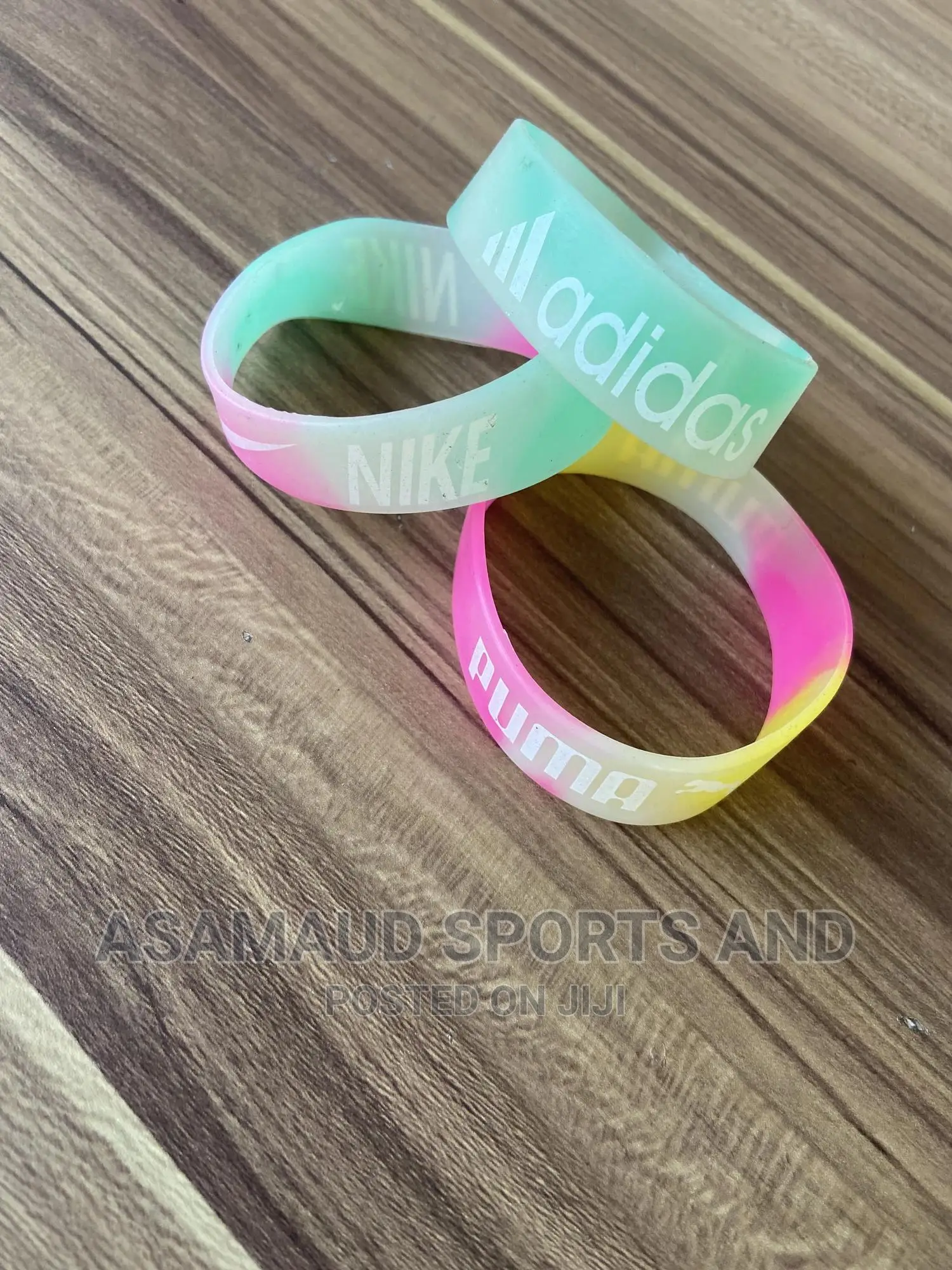 Original Design Wristband At Cool Price