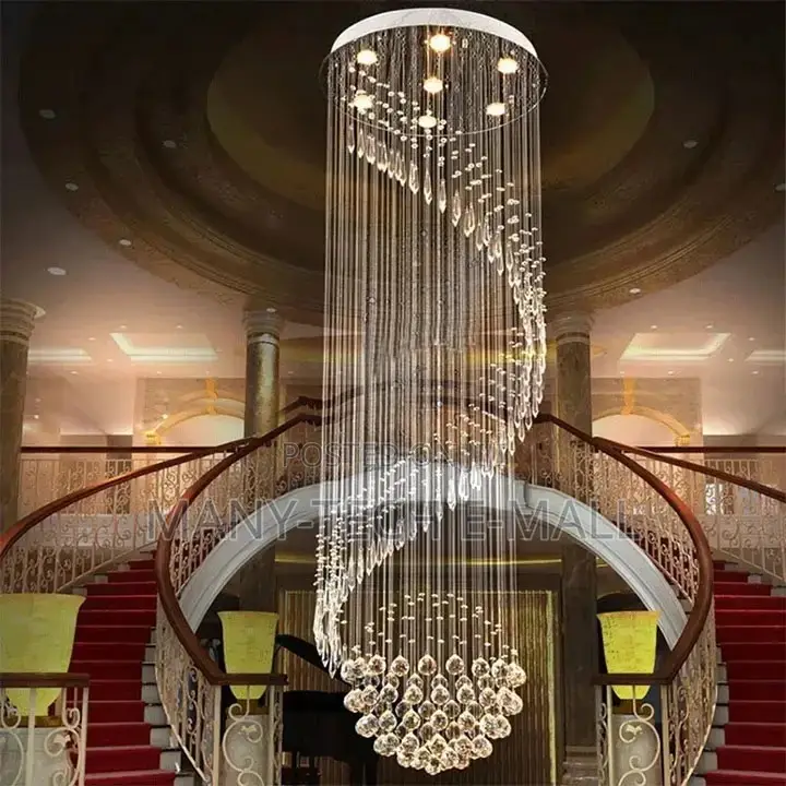 Giant Luxurious Chandelier