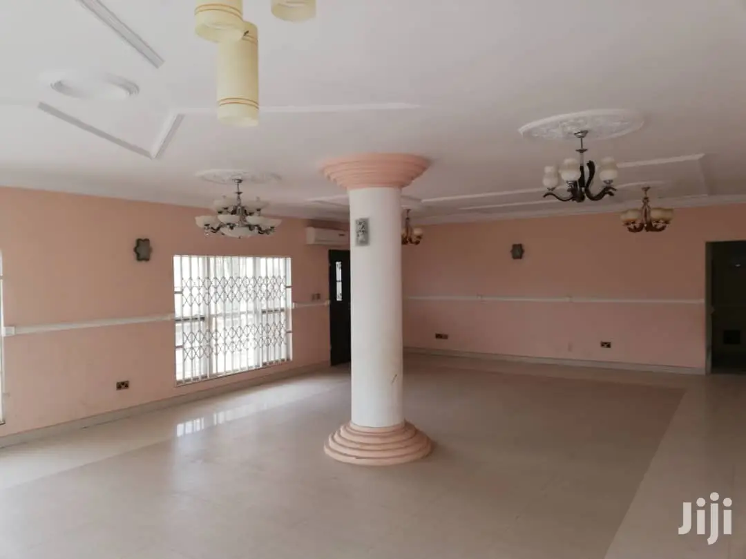 Five Bed Room House at Poku-Kurom for Sale