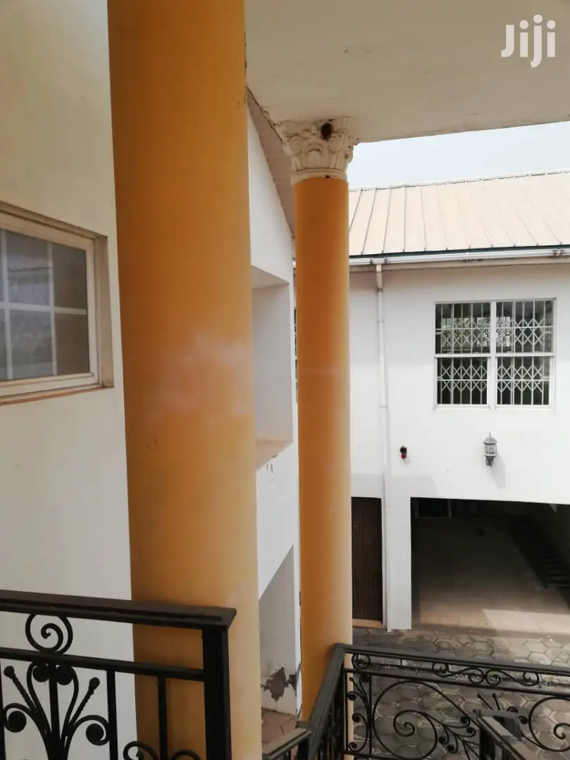 Five Bed Room House at Poku-Kurom for Sale